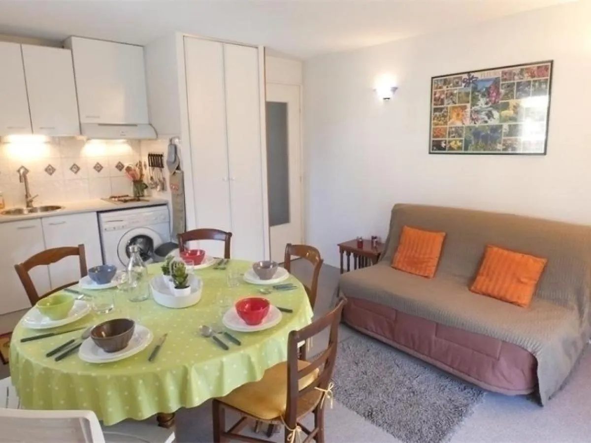 Appartement T3 Pour 6 A Saint-Lary-Soulan Avec Balcon, Casier A Ski, Parking, Ascenseur - Fr-1-457-266 0*,